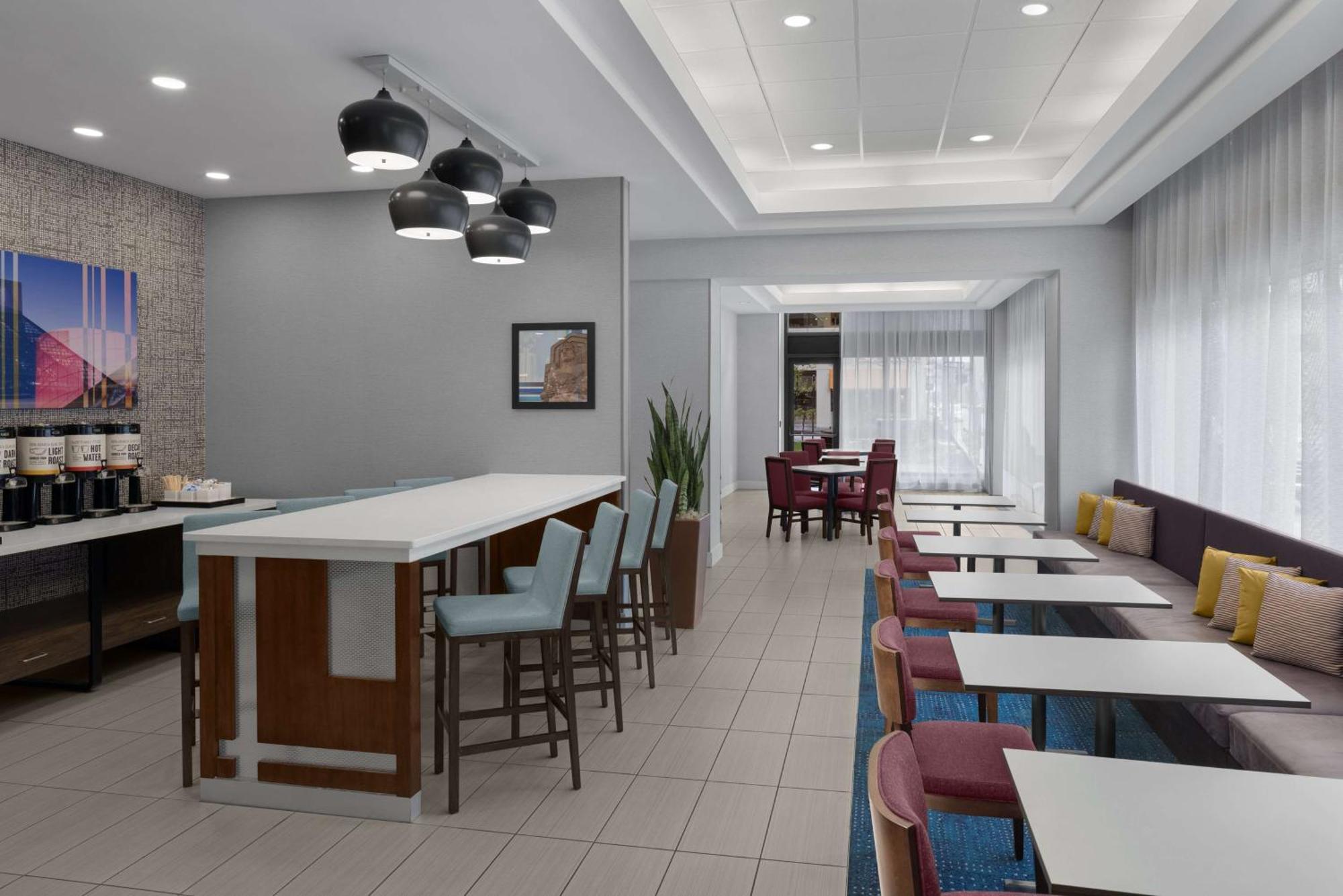 Hampton Inn Cleveland-Downtown Exteriér fotografie