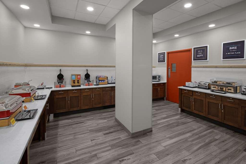 Hampton Inn Cleveland-Downtown Restaurace fotografie