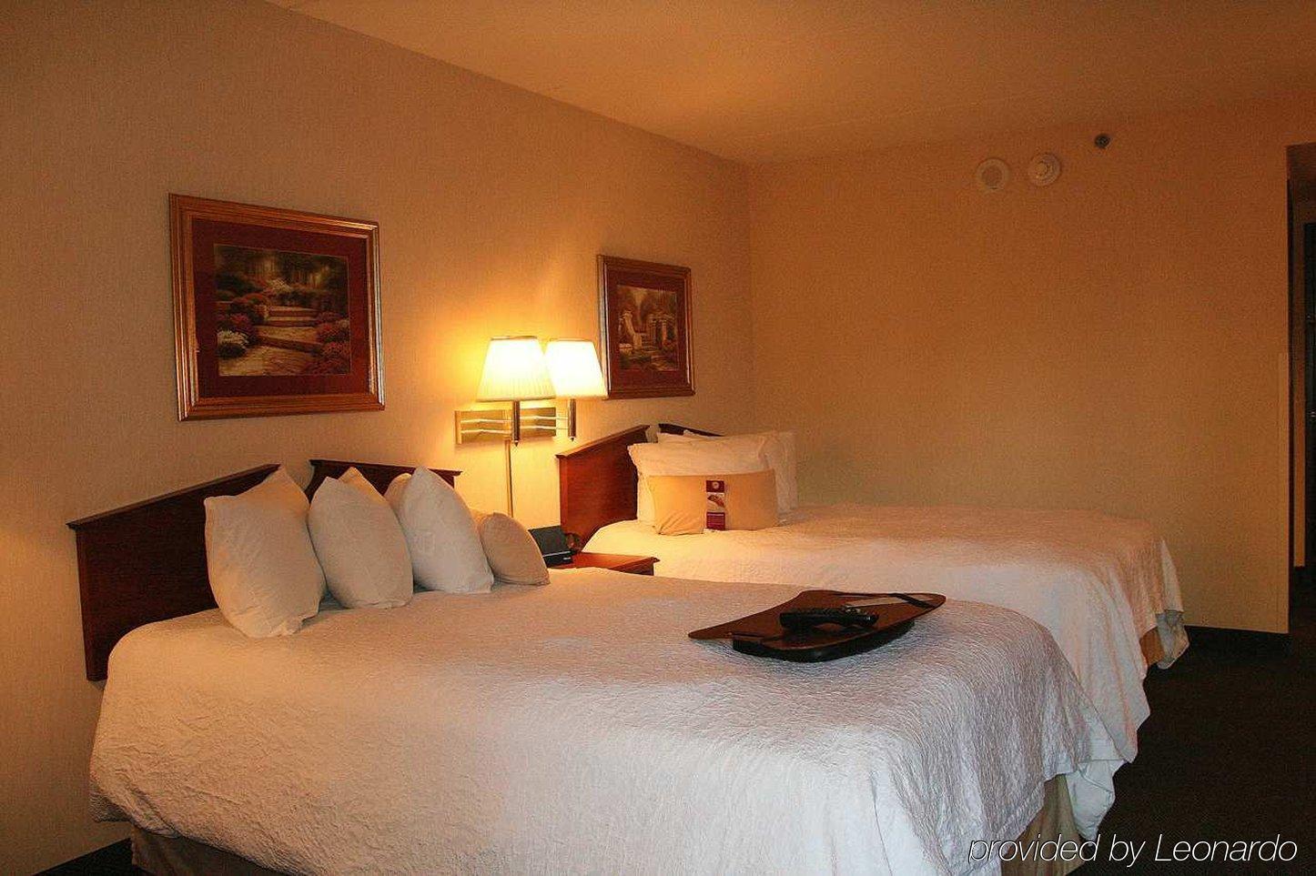 Hampton Inn Cleveland-Downtown Pokoj fotografie